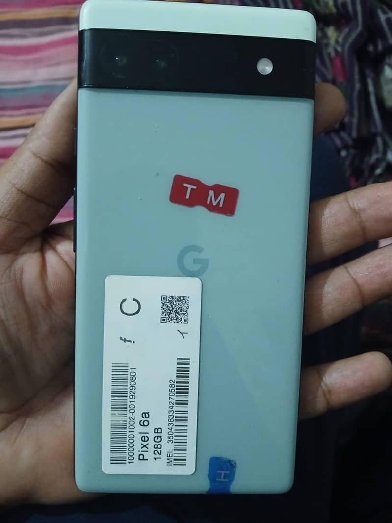 Google pixal 6A 1