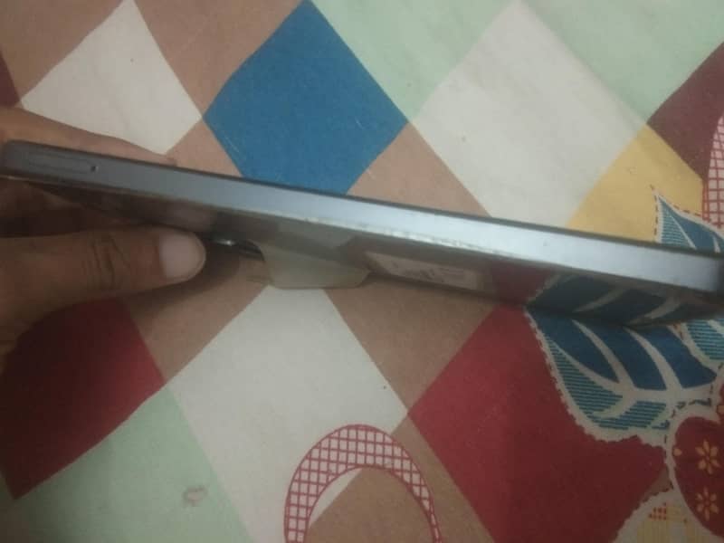 Realme Note 60 2