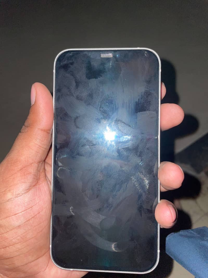 Apple iPhone 12 5