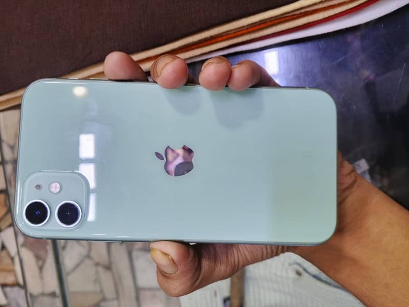 Apple iPhone 11 5