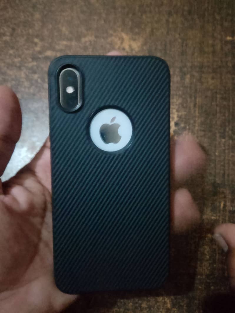 Apple iPhone XS 9