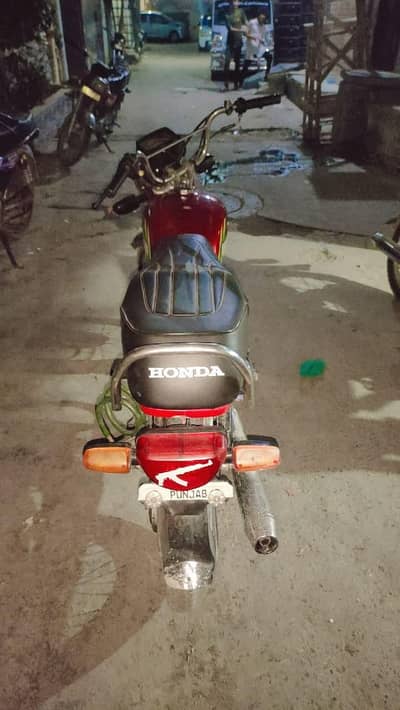 Honda CD 70 Model 2022