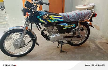 HONDA CG125 BLACK