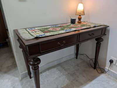 Pure Sheesham Wood Table Excellent Condition