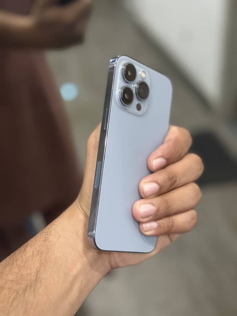 Apple iPhone 13 Pro 5