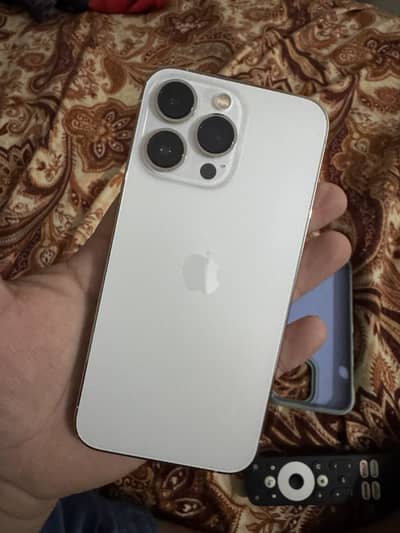 Apple iPhone 13 Pro