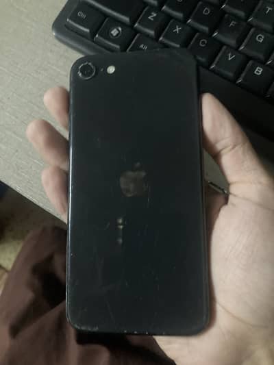 Apple iPhone SE