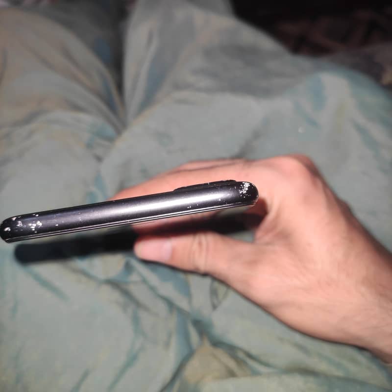 Apple iPhone 7 Plus 1