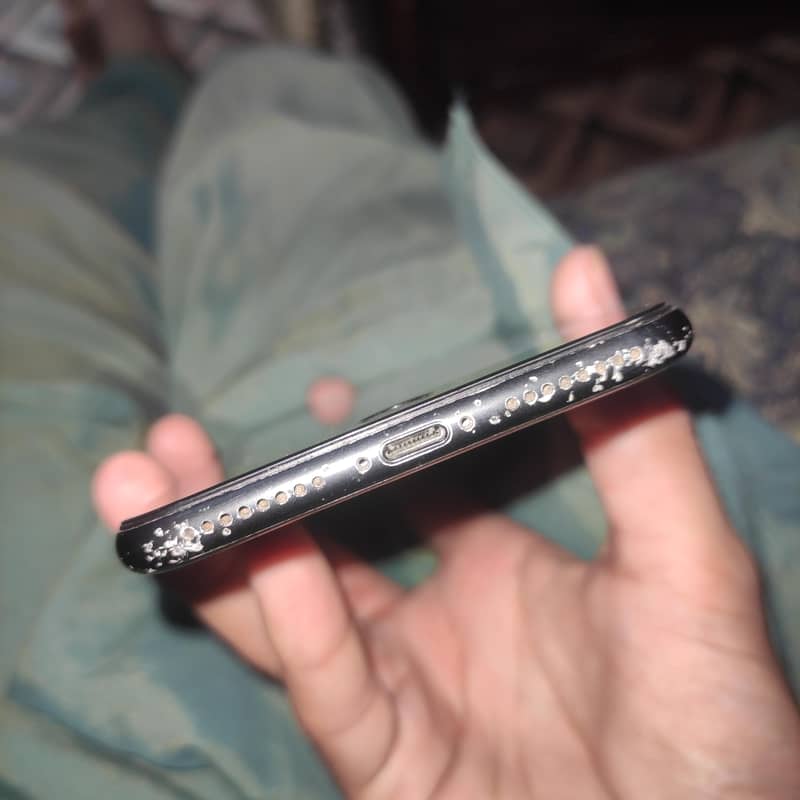 Apple iPhone 7 Plus 4