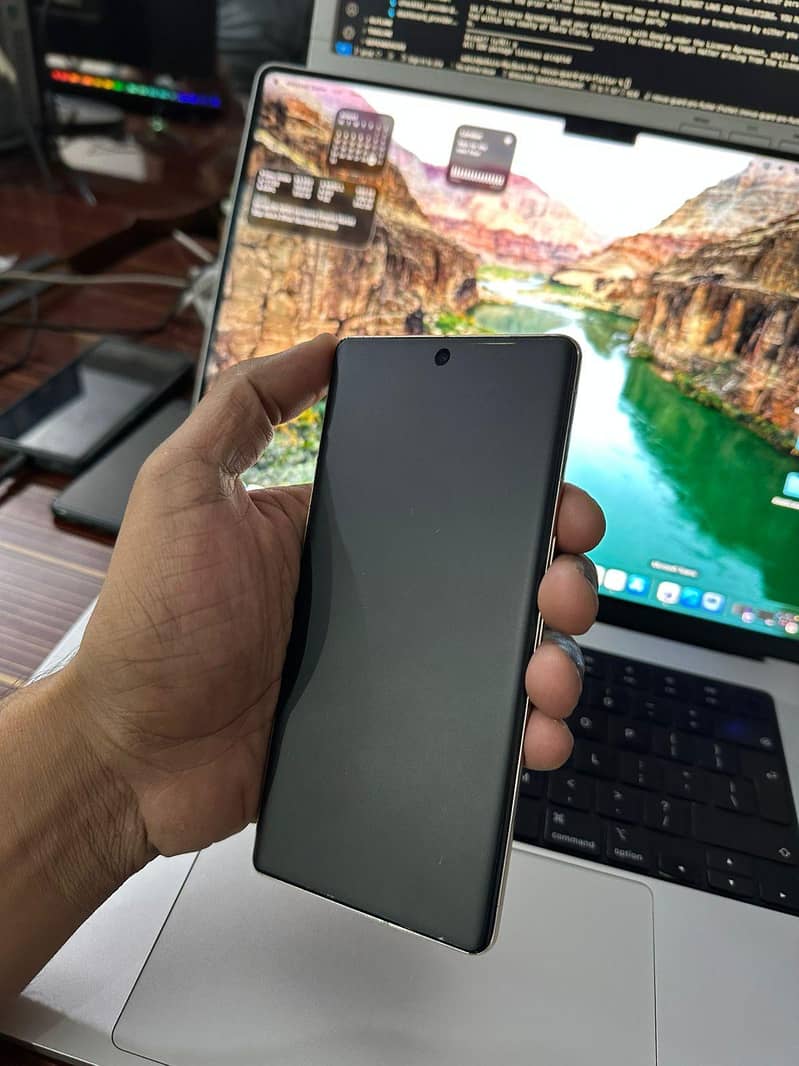 Google Pixel 7 Pro 6