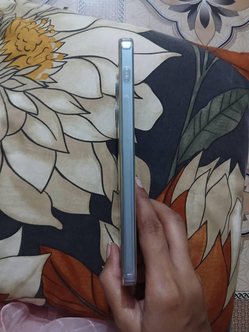 Xiaomi Redmi Note 13 3