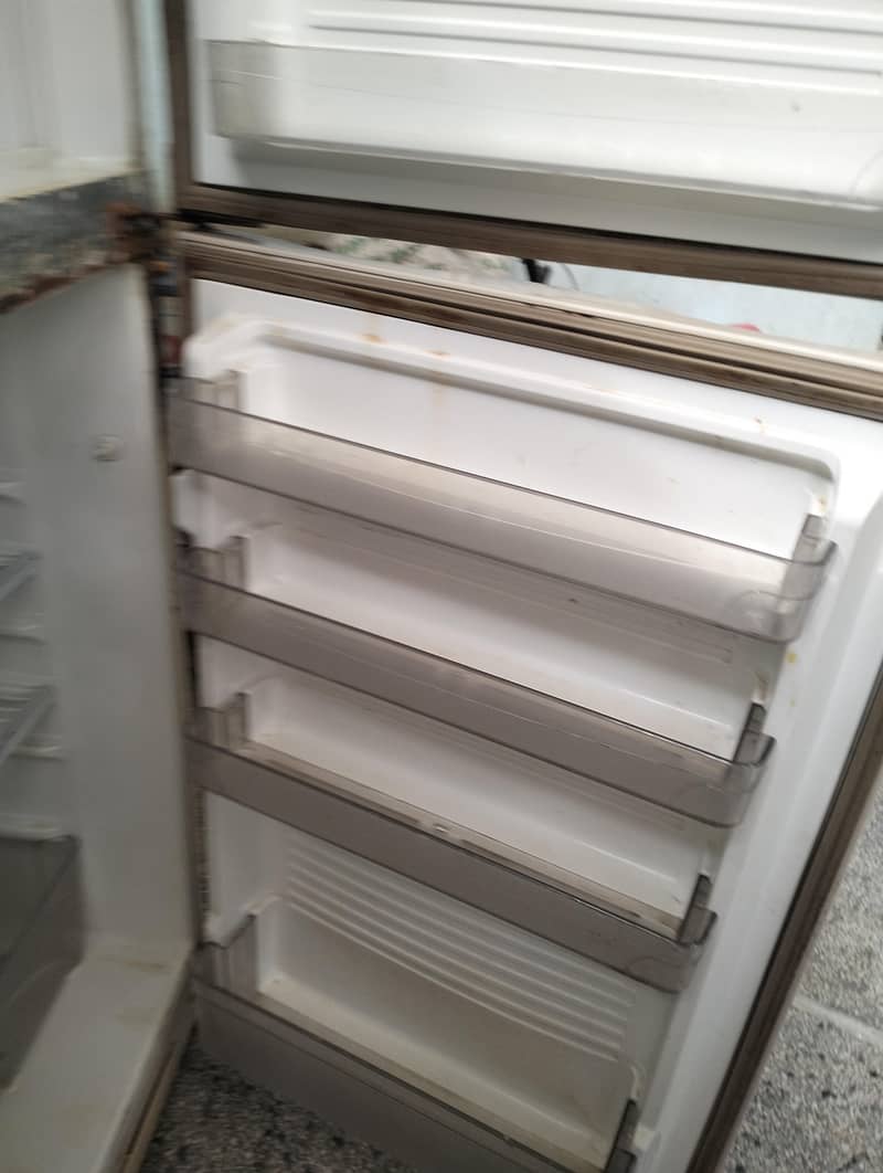 Used Fridge 2