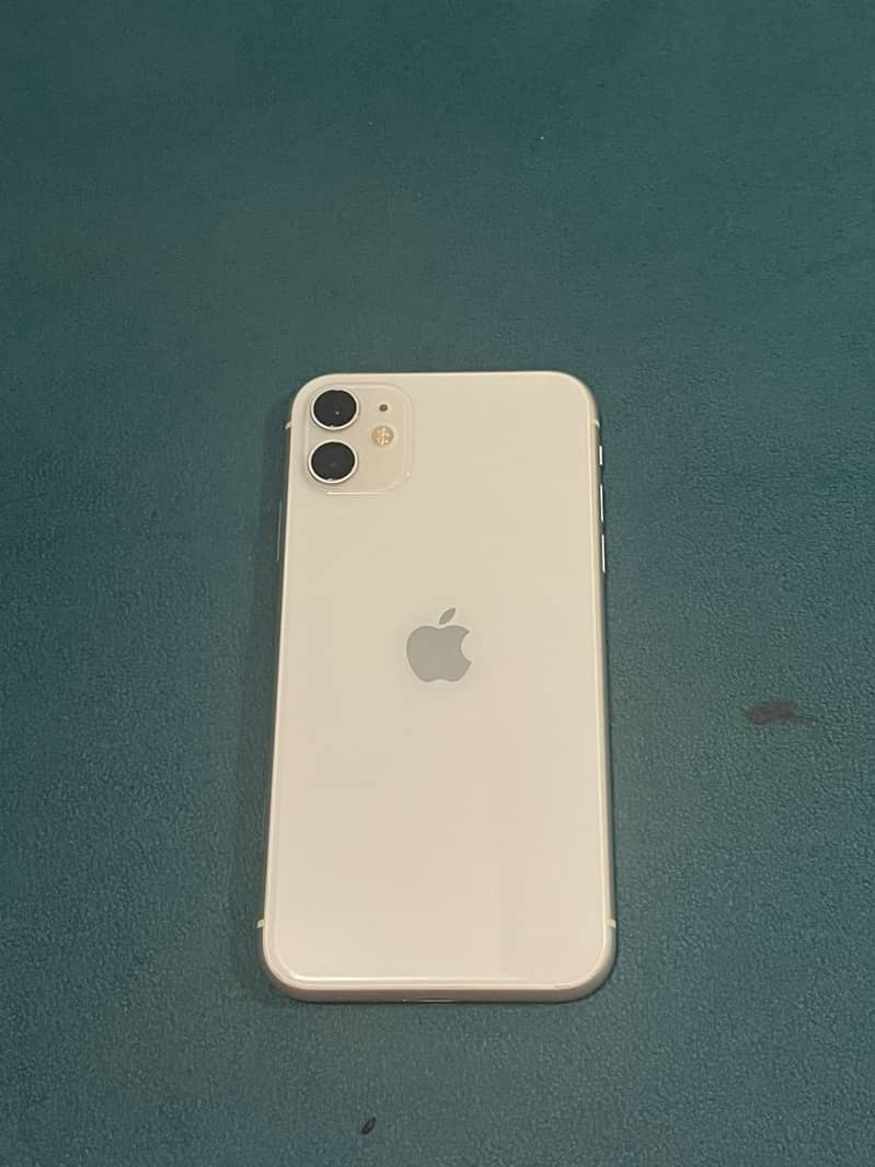 Apple iPhone 11 0