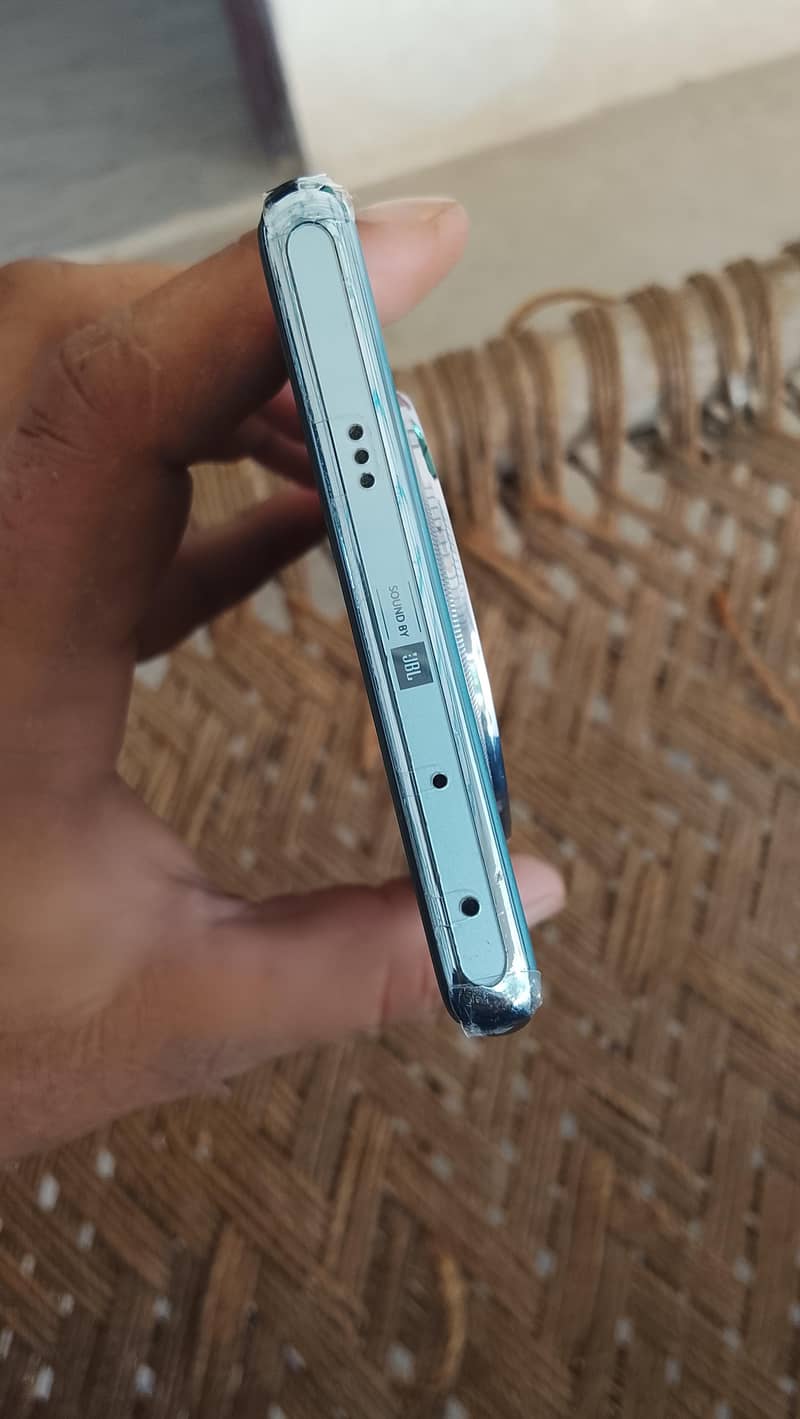 Infinix Zero 40 Lush Conditions Sale+Exchange 2