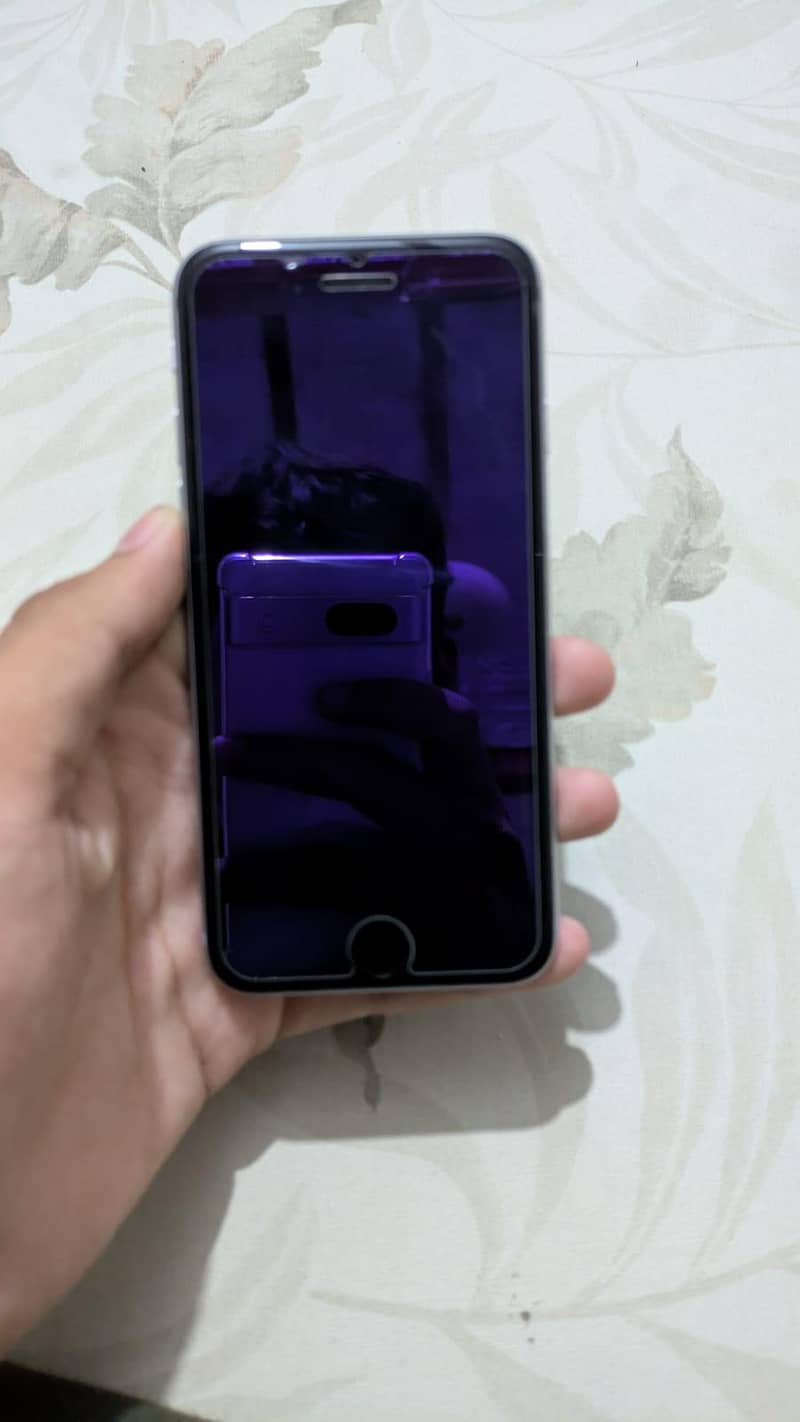 Apple iPhone 6S 1