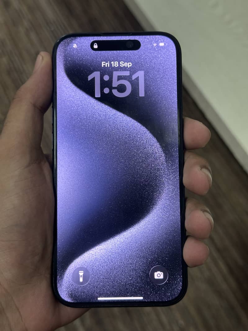 Apple iPhone 15 Pro 3