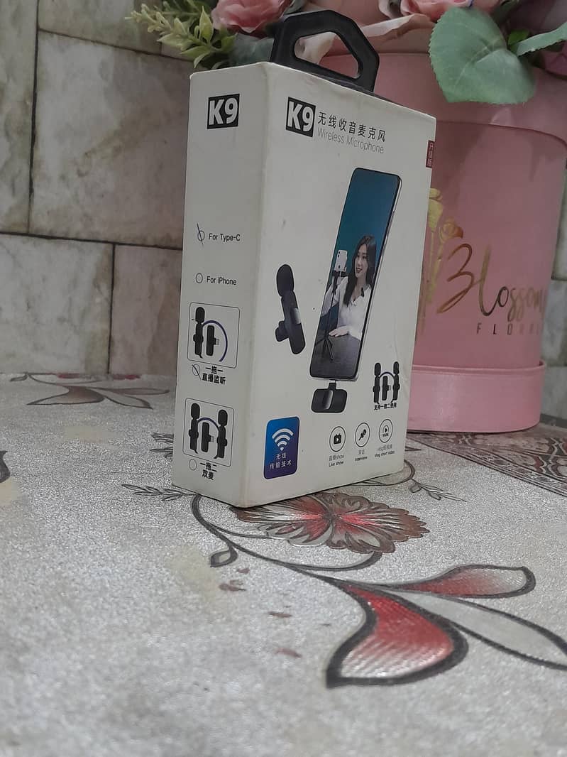wireless microphone 0