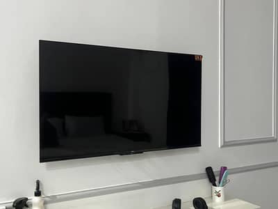 Brand new tcl google tv used for few days