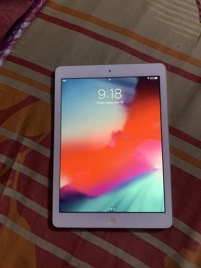 Apple IPAD AIR A1474 64GB