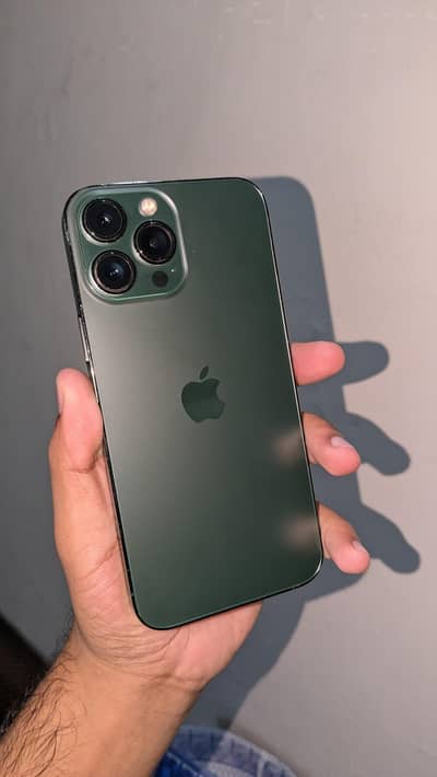 iPhone 13 Pro Max Icloud locked