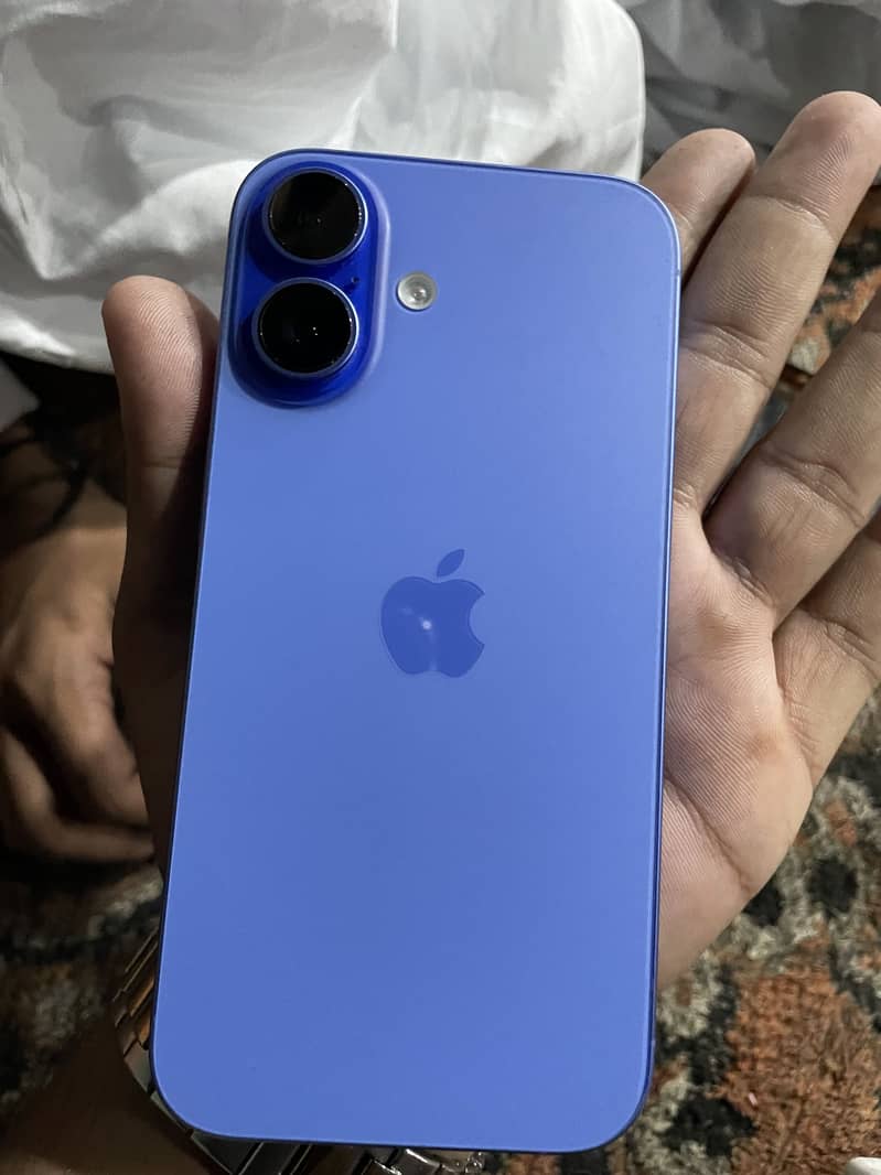 Apple iPhone 16 mint condition 1