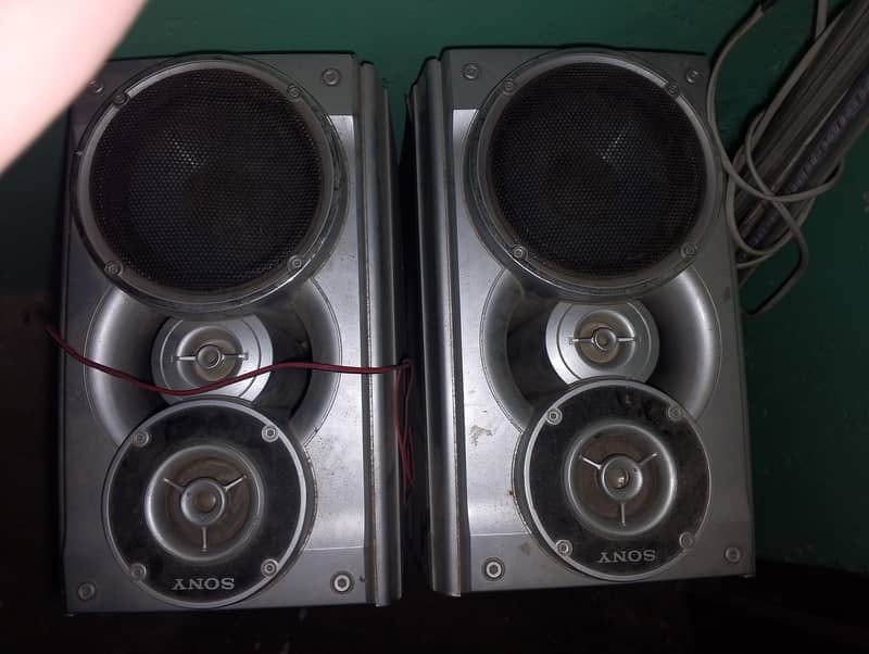 speaker disc changer 0