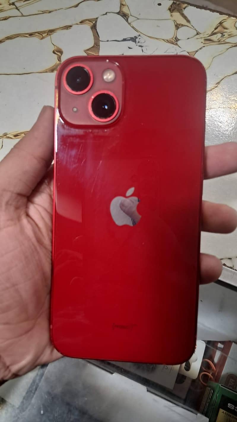 Apple iPhone 13 1