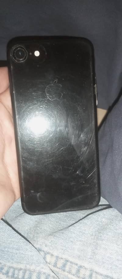 Apple iPhone 7