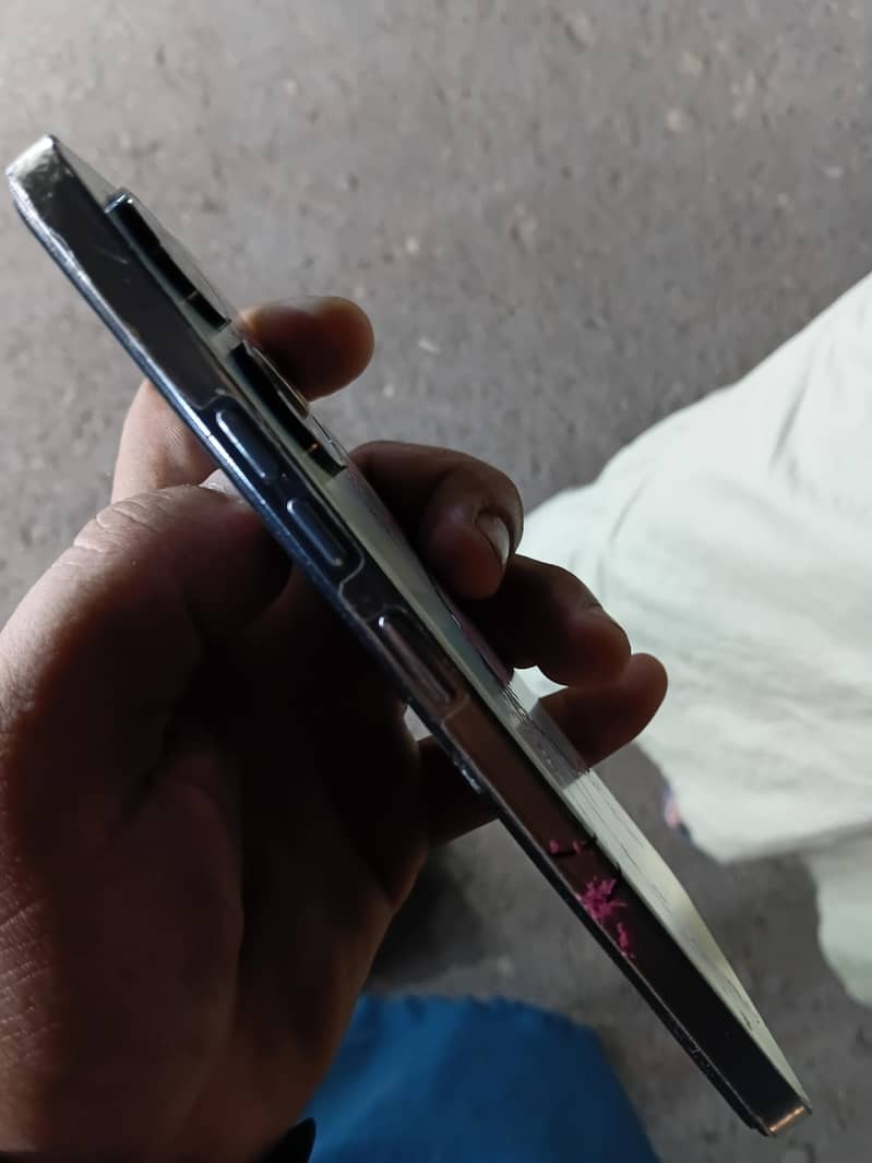 Tecno CAMON 20 4