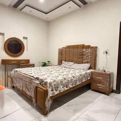 Bedroom Furniture Set for Sale – Excellent Condition
