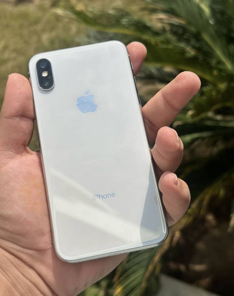 Apple iPhone X 1