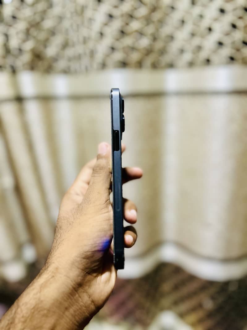 Apple iPhone 14 Pro Max 2