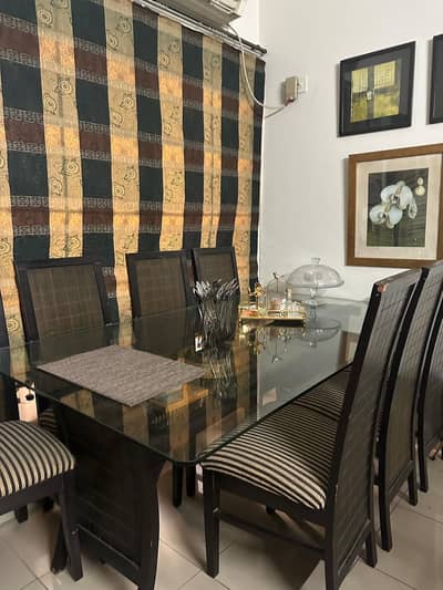 Dining table 8 chairs