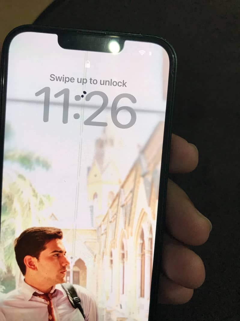 Apple iPhone 13 1