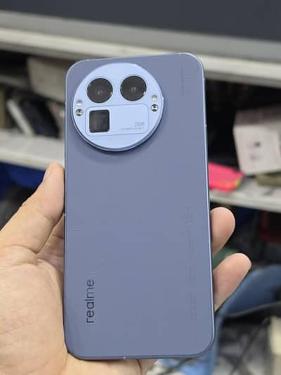 Realme GT 8 realme GT 7 racing edition