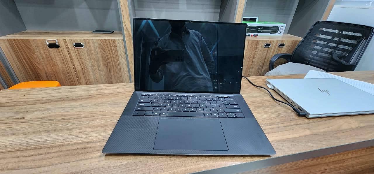 laptop 1