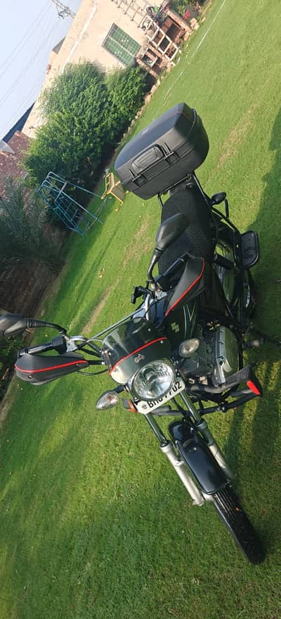 Suzuki GS 150 2025