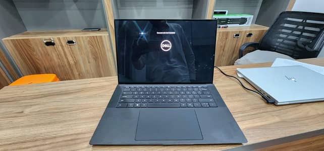 laptop laptop