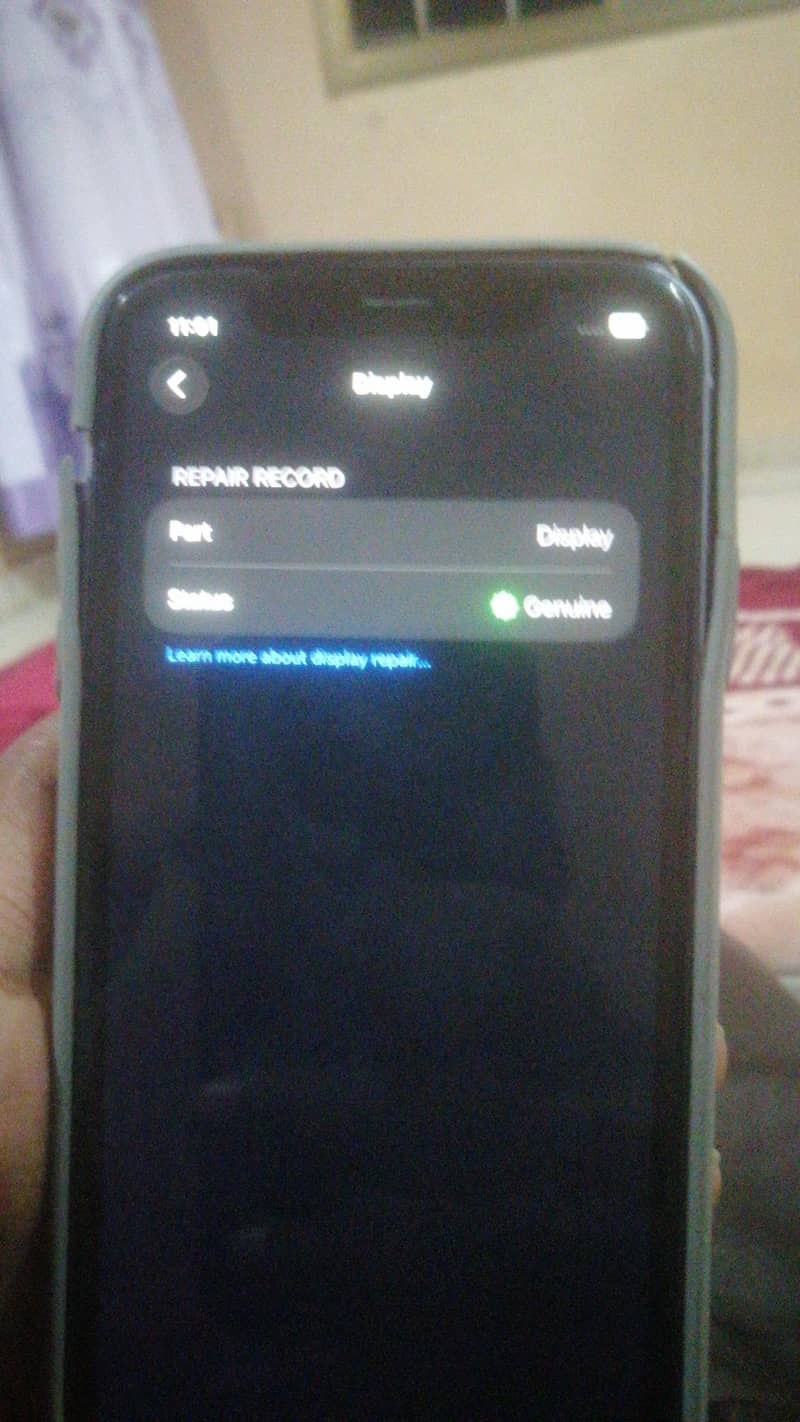 Apple iPhone 11 3