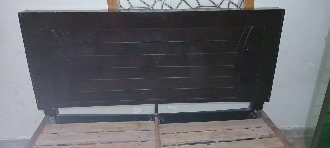 used bed 0