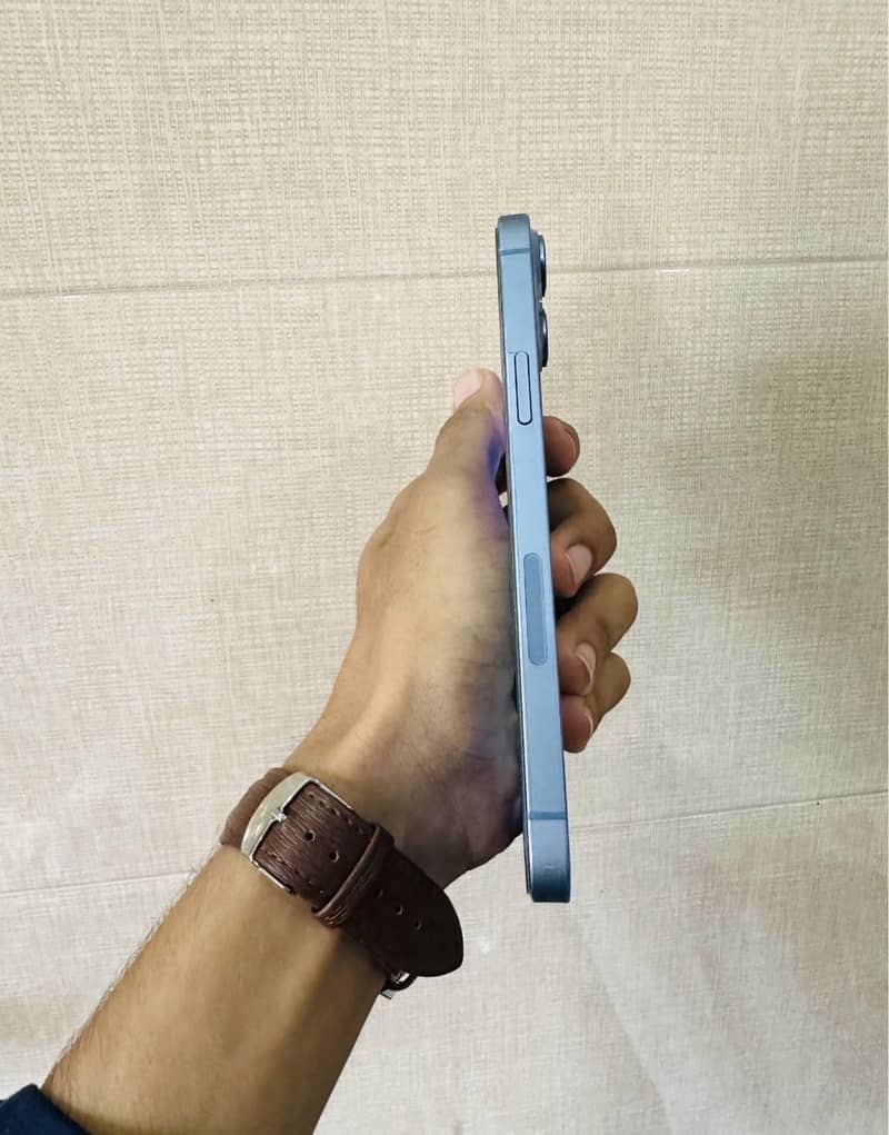 Apple iPhone 14 2