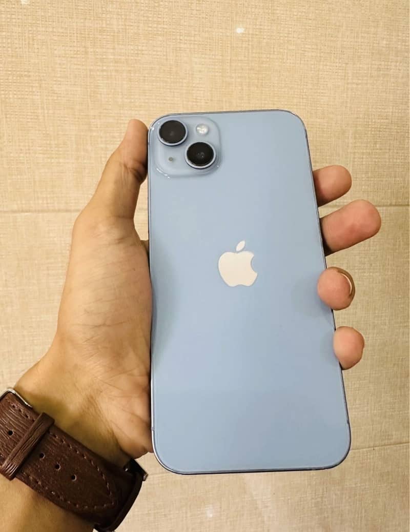 Apple iPhone 14 3