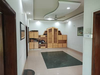 10 Marla Upper Portion Available For Rent