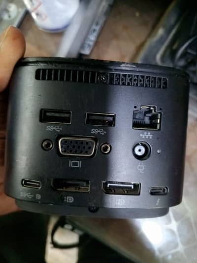 HP G2 Dock Station for External Displays