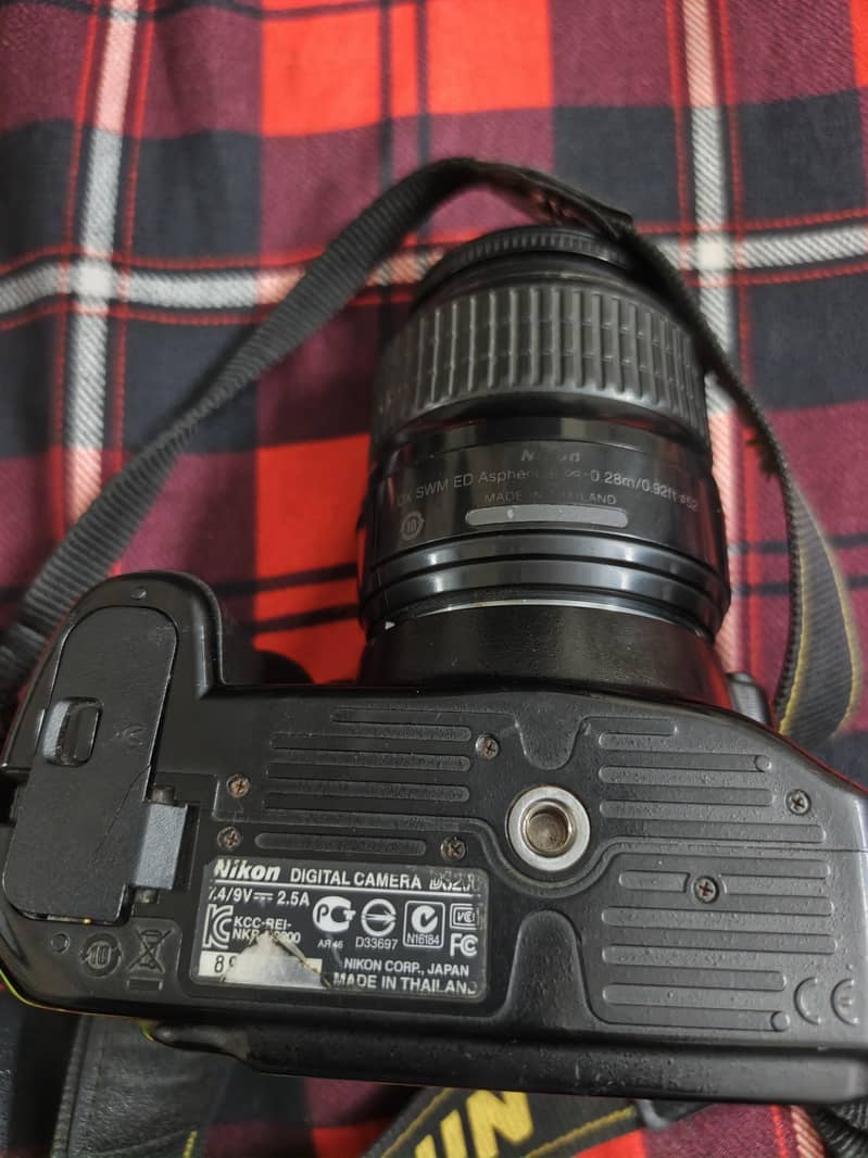 Nikkon - D3200 4