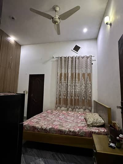 3 Marla 1st and 2nd floor available for rent