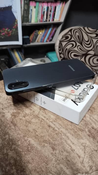 Samsung Galaxy A07 — 6GB RAM / 128GB Storage