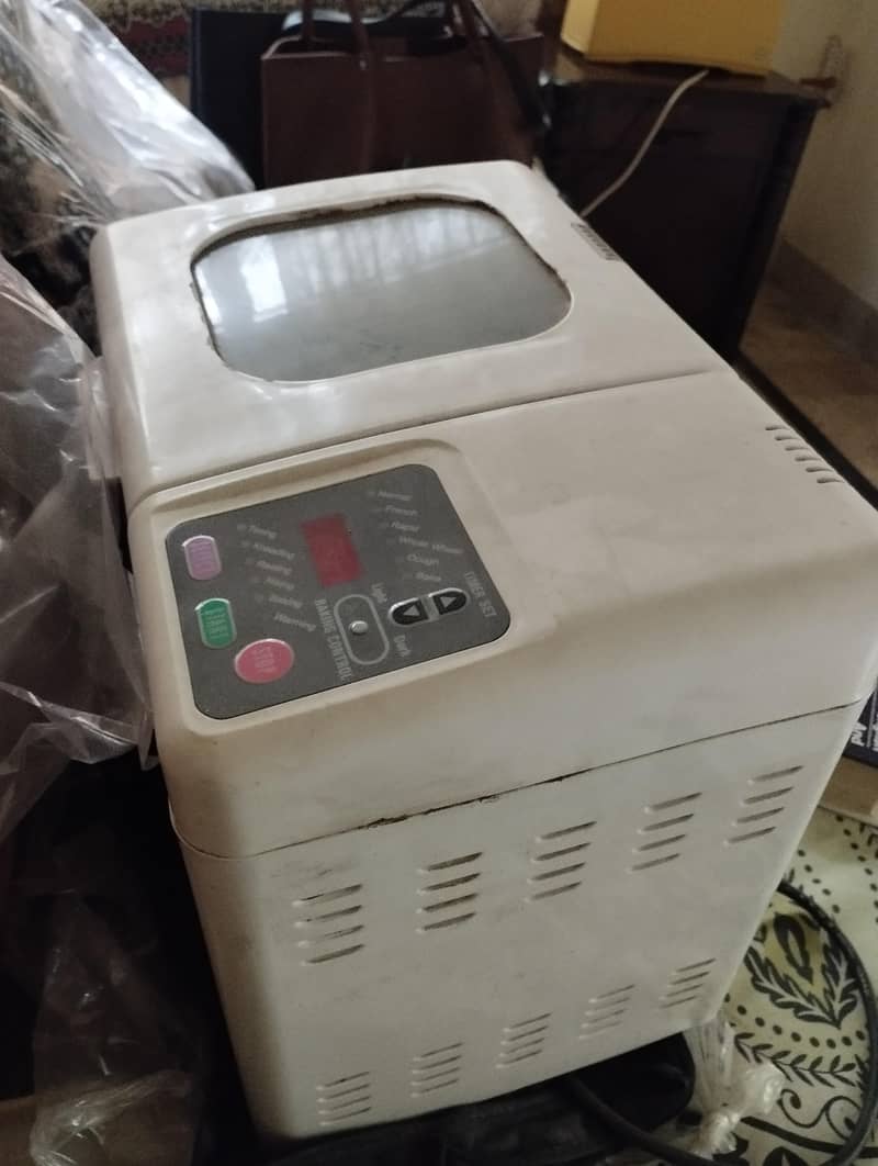 Bread Maker 1