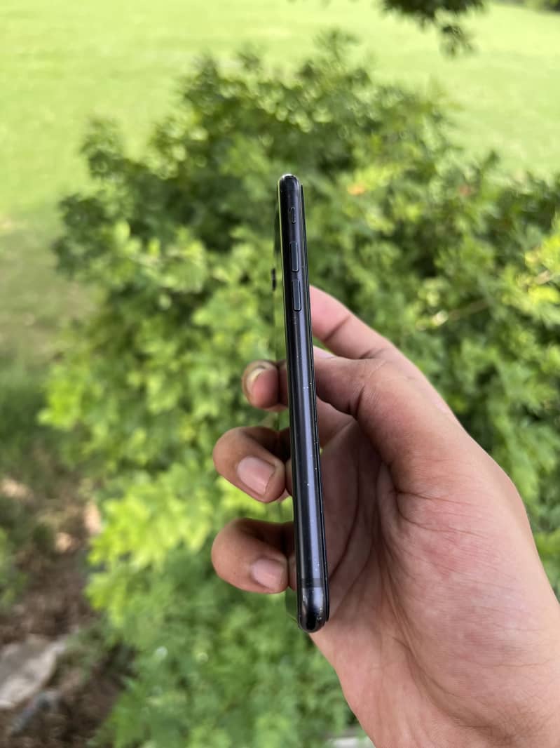 Apple iPhone SE 2