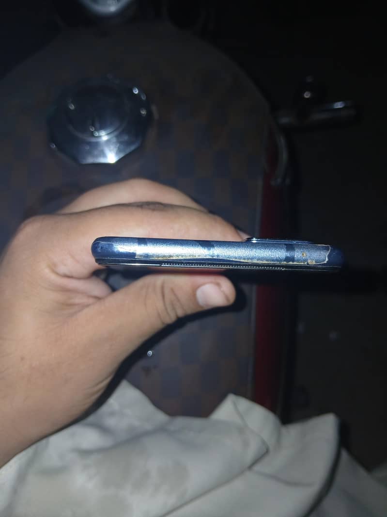 Vivo V21e 3